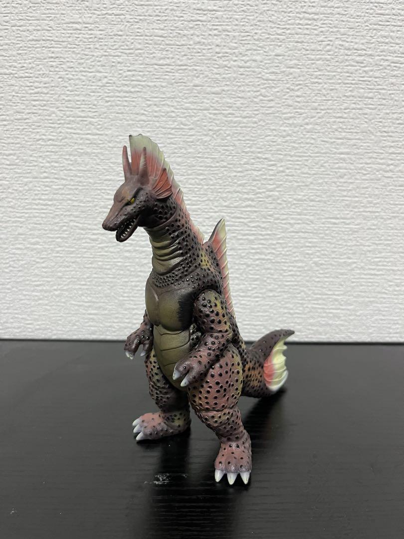 ムービーモンスターシリーズ チタノザウルス 美品 タグ付き 2002年製 2体