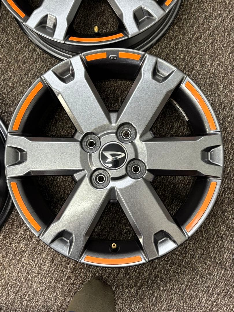 ダイハツ純正ホイール15×4.5J