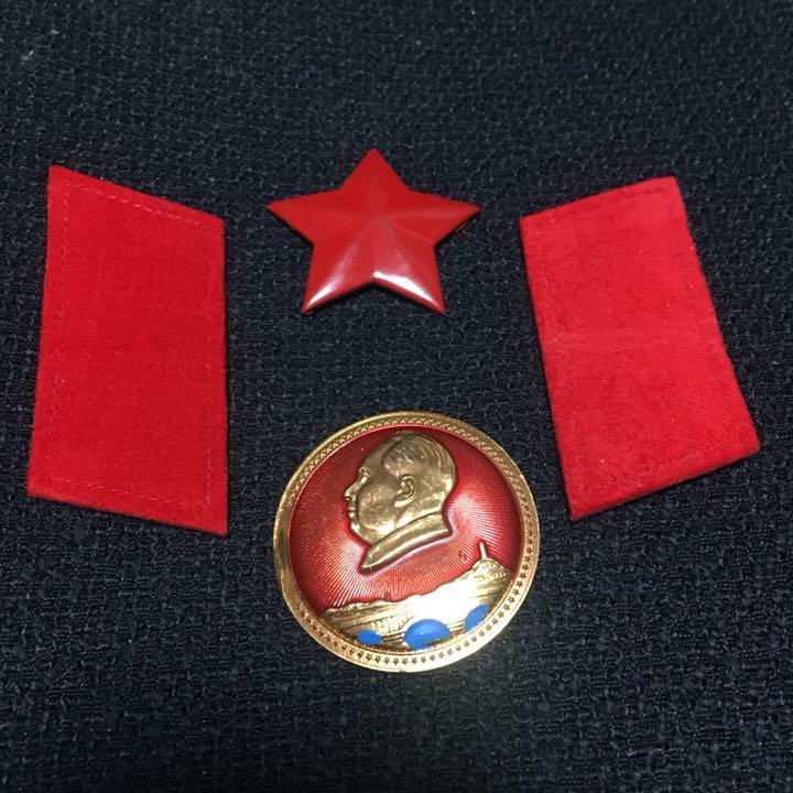 軍用　毛沢東語録　毛主席论建設 赤い表紙 一九三六年印刷　紅衛兵　軍幹部サイン入 軍用 毛沢東語録 毛主席论建設 赤い表紙 一九三六年印刷 紅衛兵