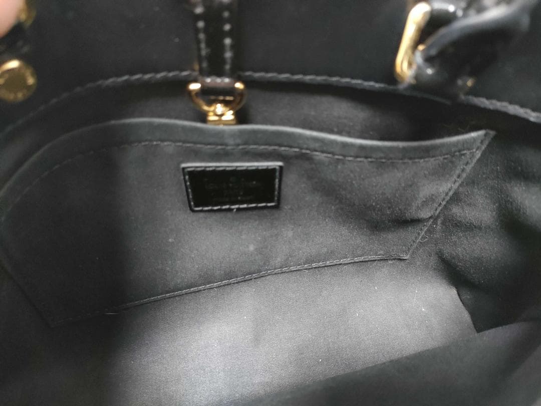 LOUIS VUITTON ヴィトン モンテーニュBB モノグラム ヴェルニ LOUIS VUITTON ヴィトン モンテーニュBB モノグラム ヴェルニ