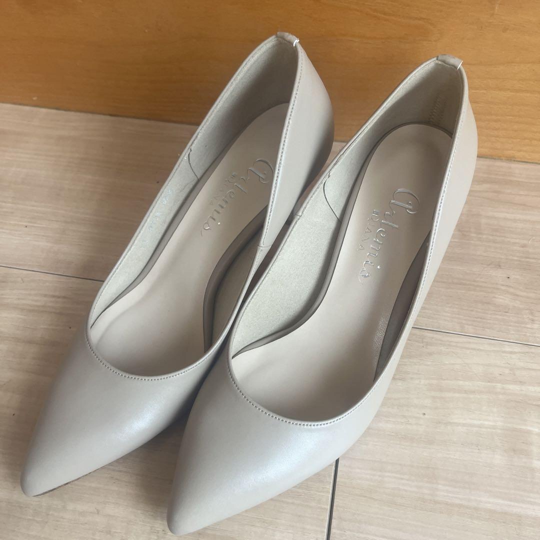 アルテミス　ダイアナ　ベージュ ポインテッドトゥパンプス　美品