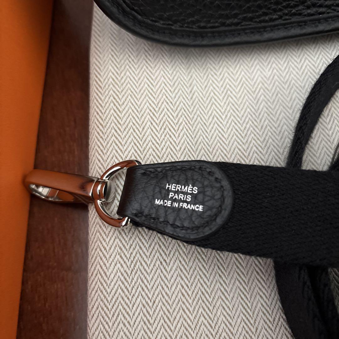 エルメス エヴリン 16 tpm ノワールシルバー金具