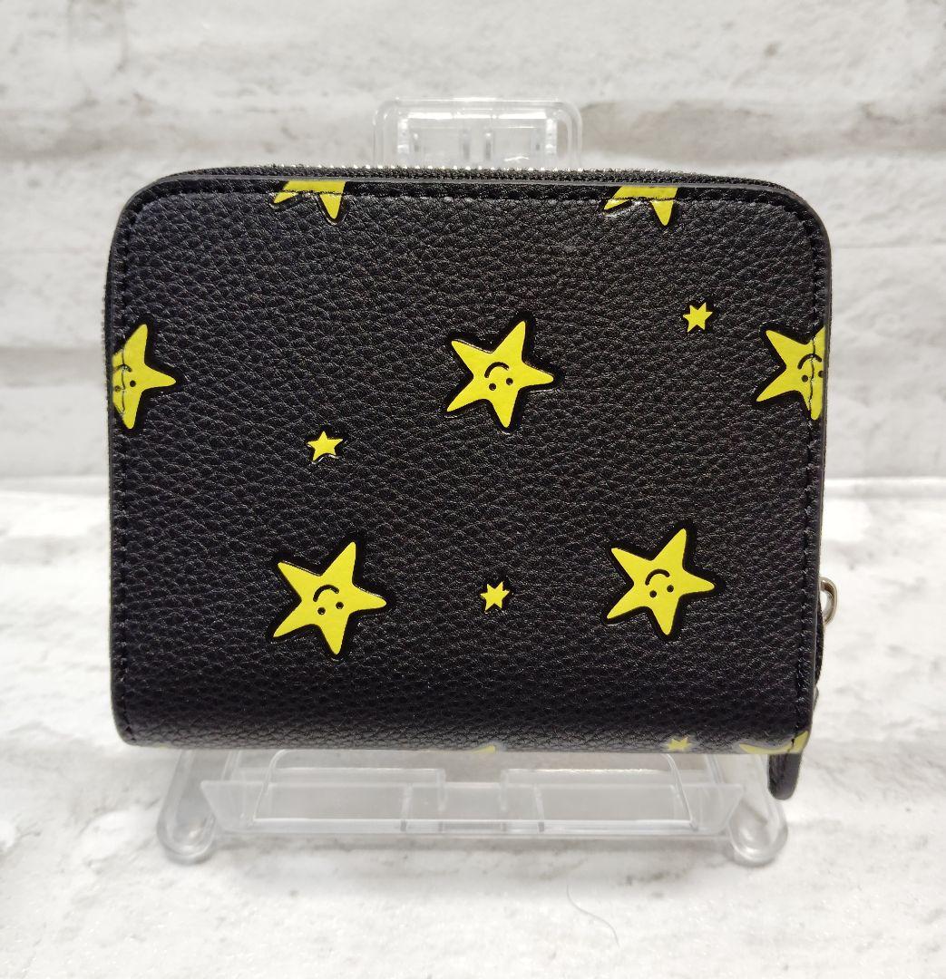 COACH　二つ折り財布　スマイリー