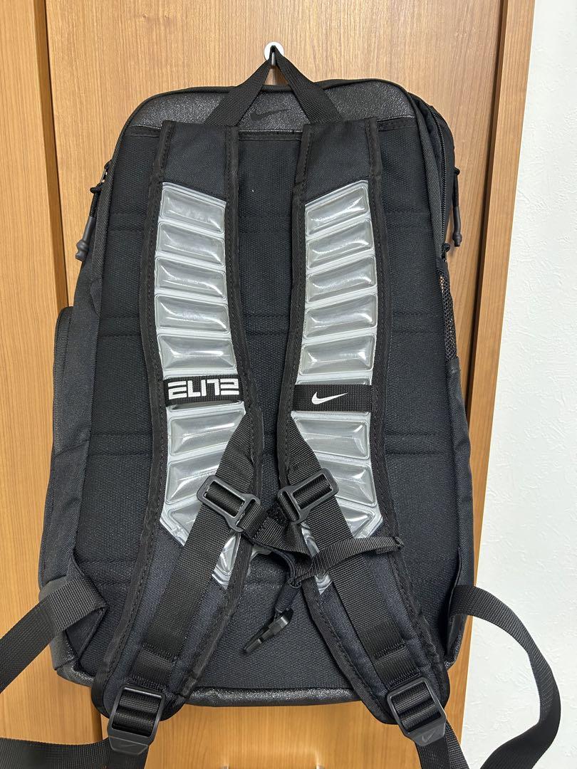 NIKE ナイキ　バッグパック　新品未使用タグなし