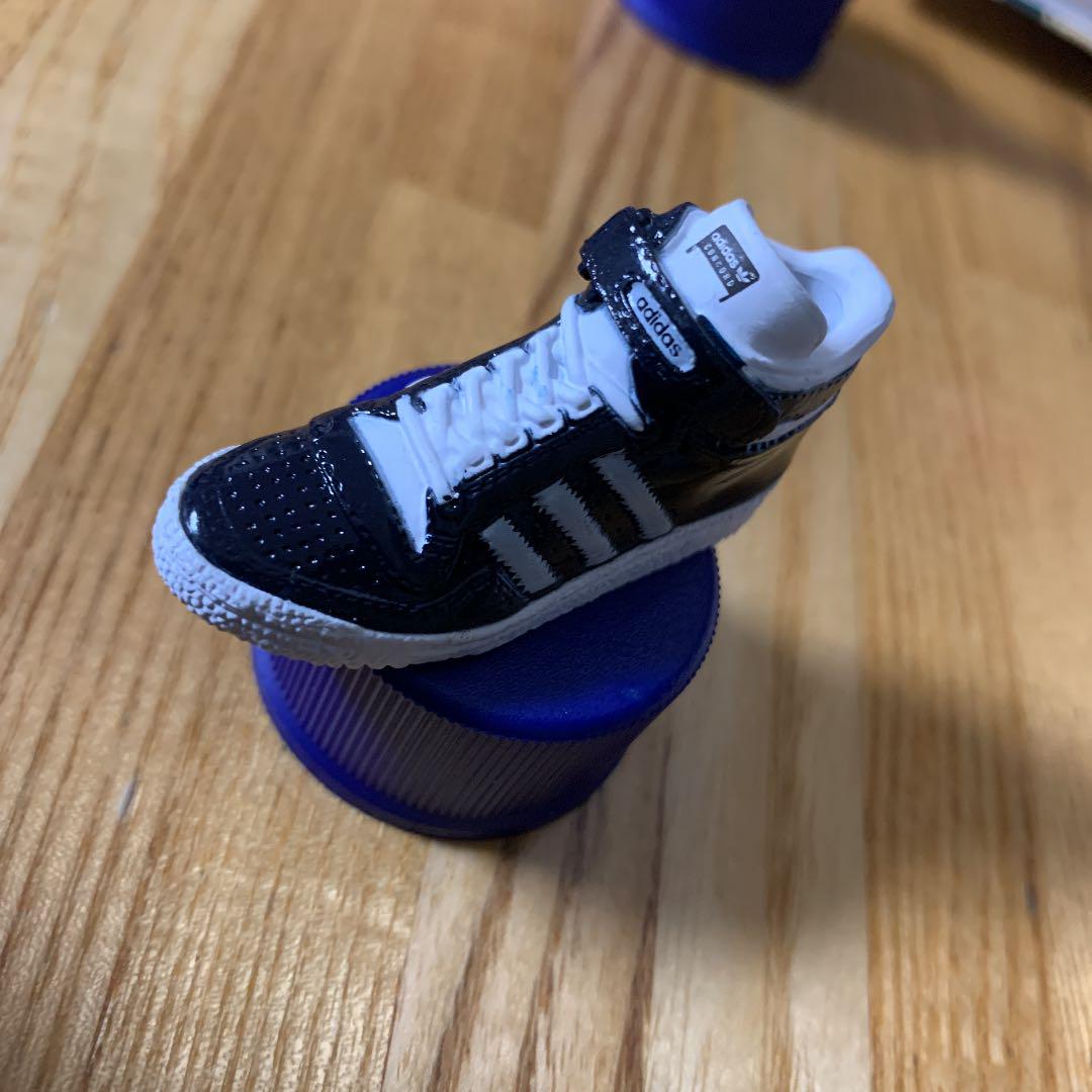 ペプシコーラ アディダス スニーカー adidas ペットボトル