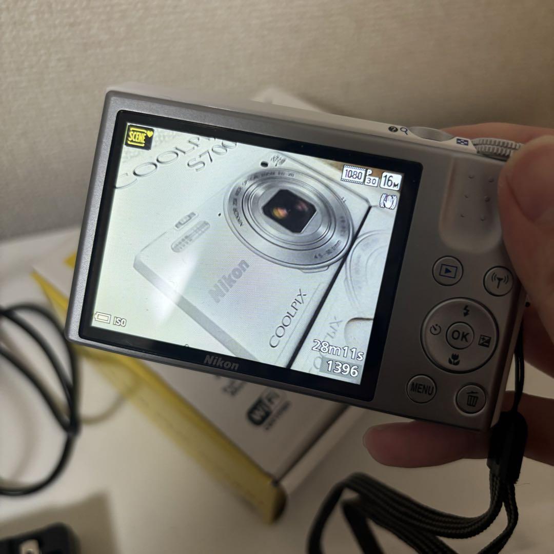 Nikon COOLPIX S7000 デジタルカメラ