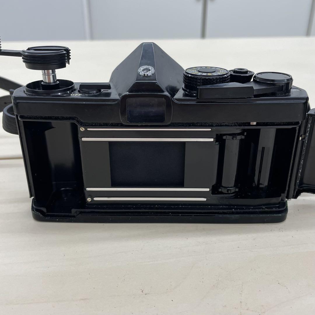 オリンパス　カメラ　OM-1