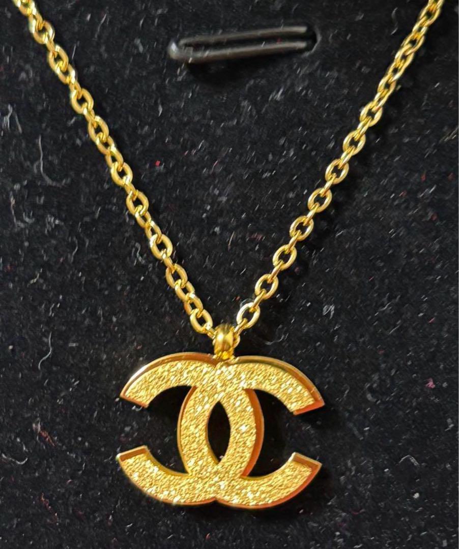 CHANEL ゴールド CCロゴ ネックレス - メルカリ