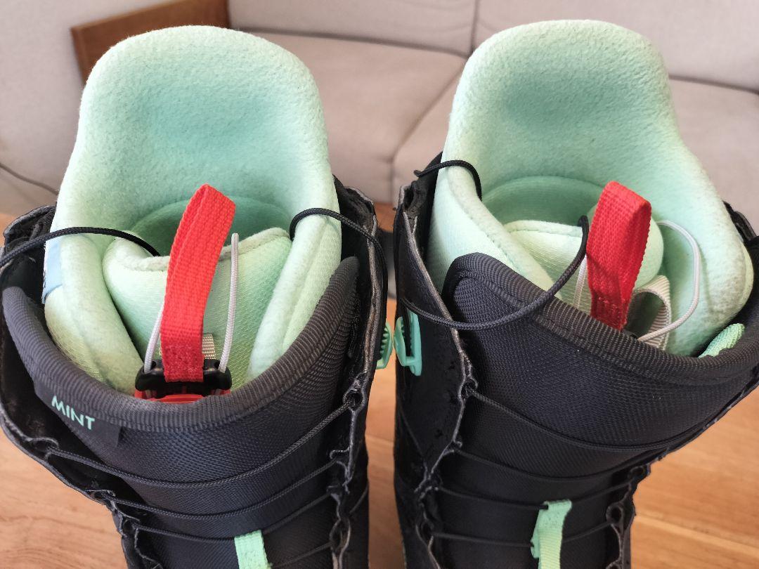 超美品 バートン MINT ASIAN FIT スノーボードブーツ 24cm
