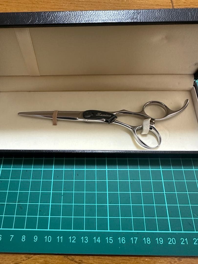 ルミエールシザー　HYPER V 101B58 中古 ルミエールシザー HyPER Ⅴ 101B58 中古 - メルカリ