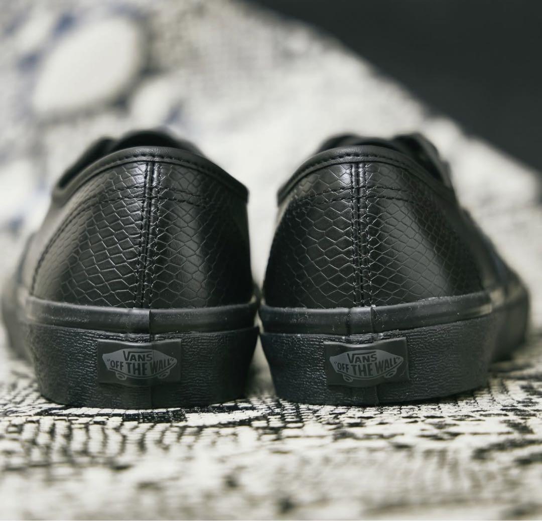 Vans Authentic Black/Black size 27cm