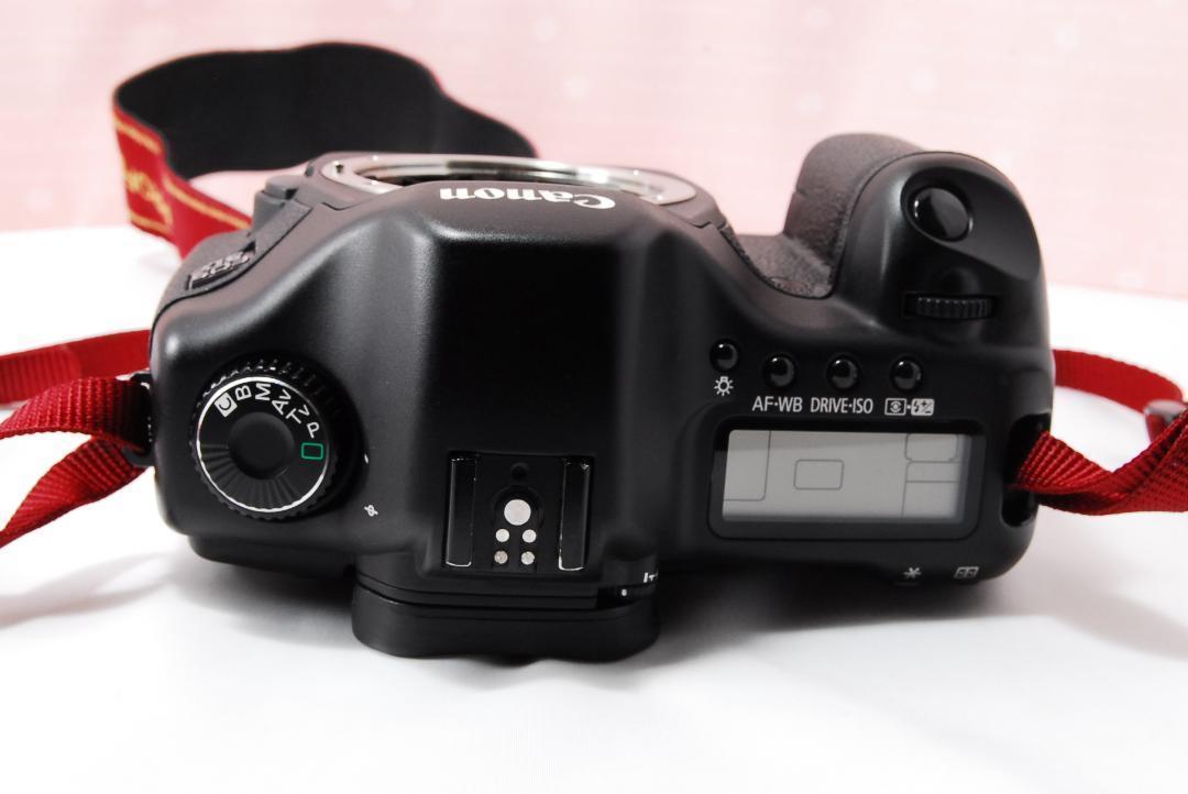〓憧れフルサイズ〓キヤノン Canon EOS 5D ボディ プロストラップ付