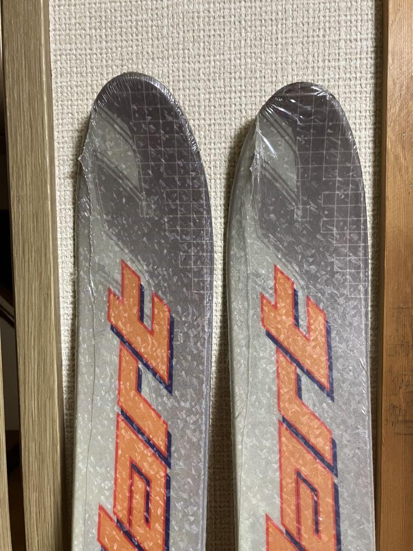 ハート　スキー　板　フリー　新品