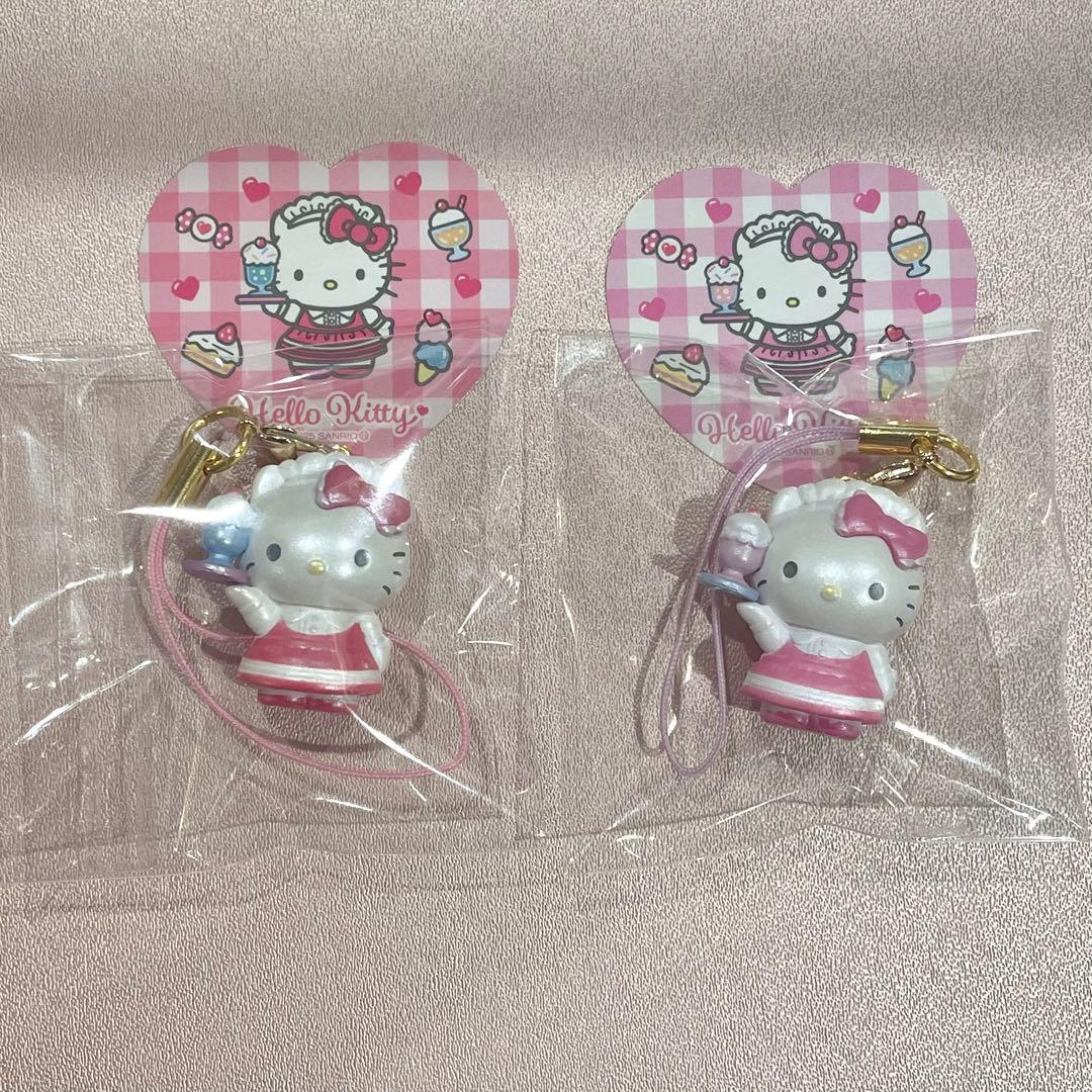 【匿名発送】キティ ラブリーフリル マスコットストラップ メイド 2点セット