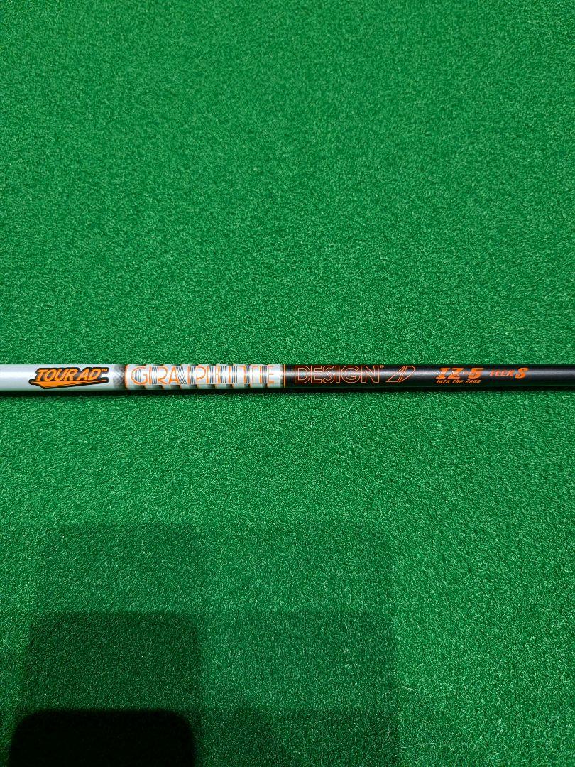 GRAPHTECH DESIGN IZ-5 flexS　タイトリストドライバー用