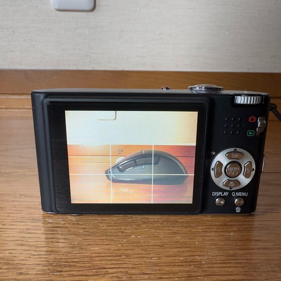 Panasonic LUMIX DMC FX35 コンパクトデジタルカメラ