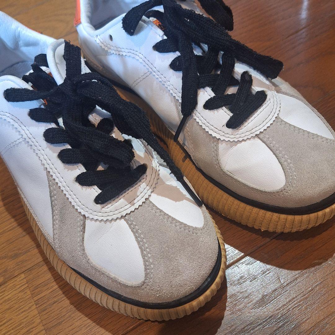 Onitsuka Tiger スニーカー ホワイト/グレー/オレンジ - メルカリ