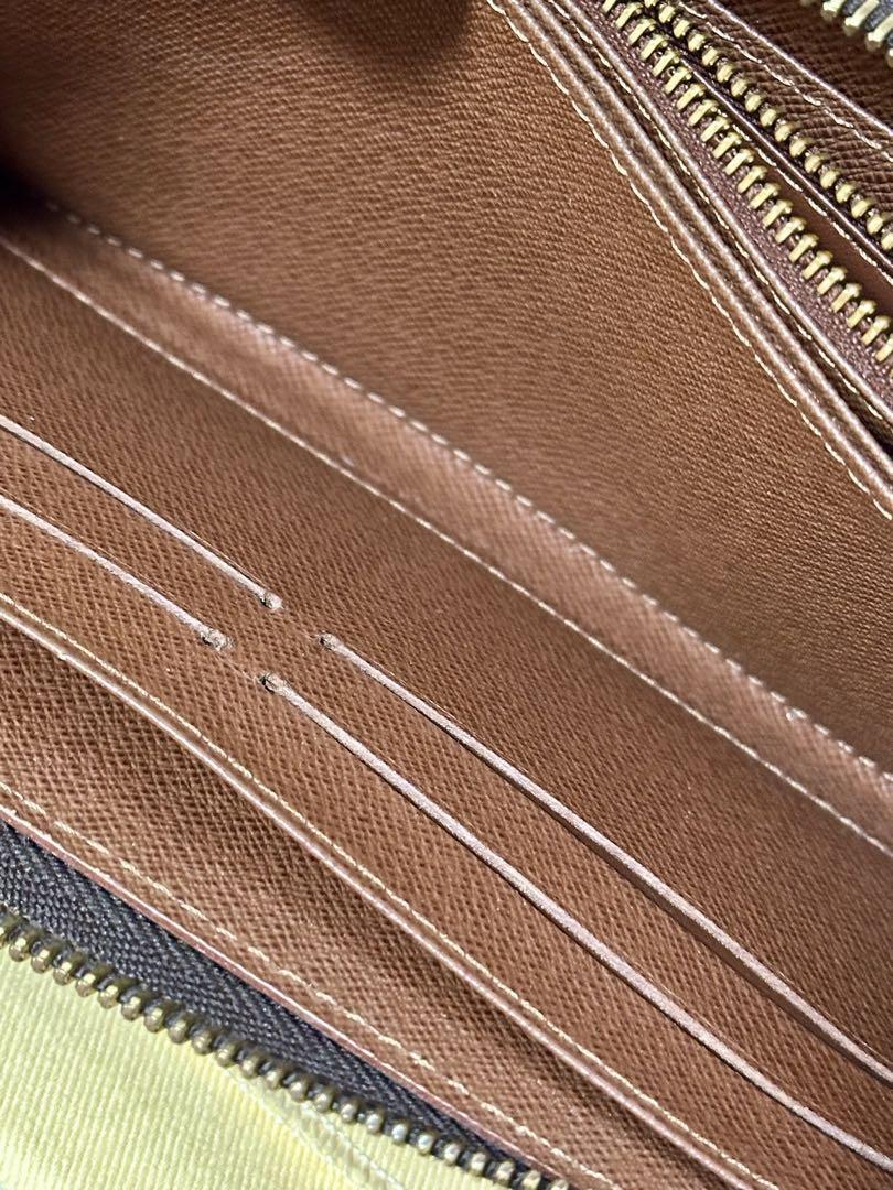 にゃんママ　LOUIS VUITTON モノグラムローズ　長財布