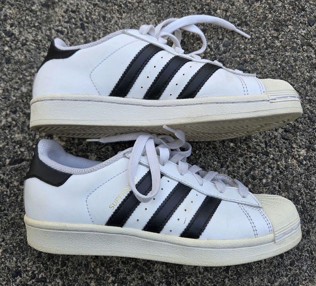 adidas スーパースター ホワイト/ブラック