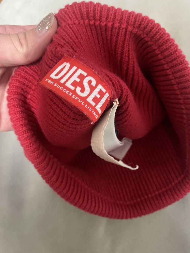 DIESEL リブ編み レッドニット帽