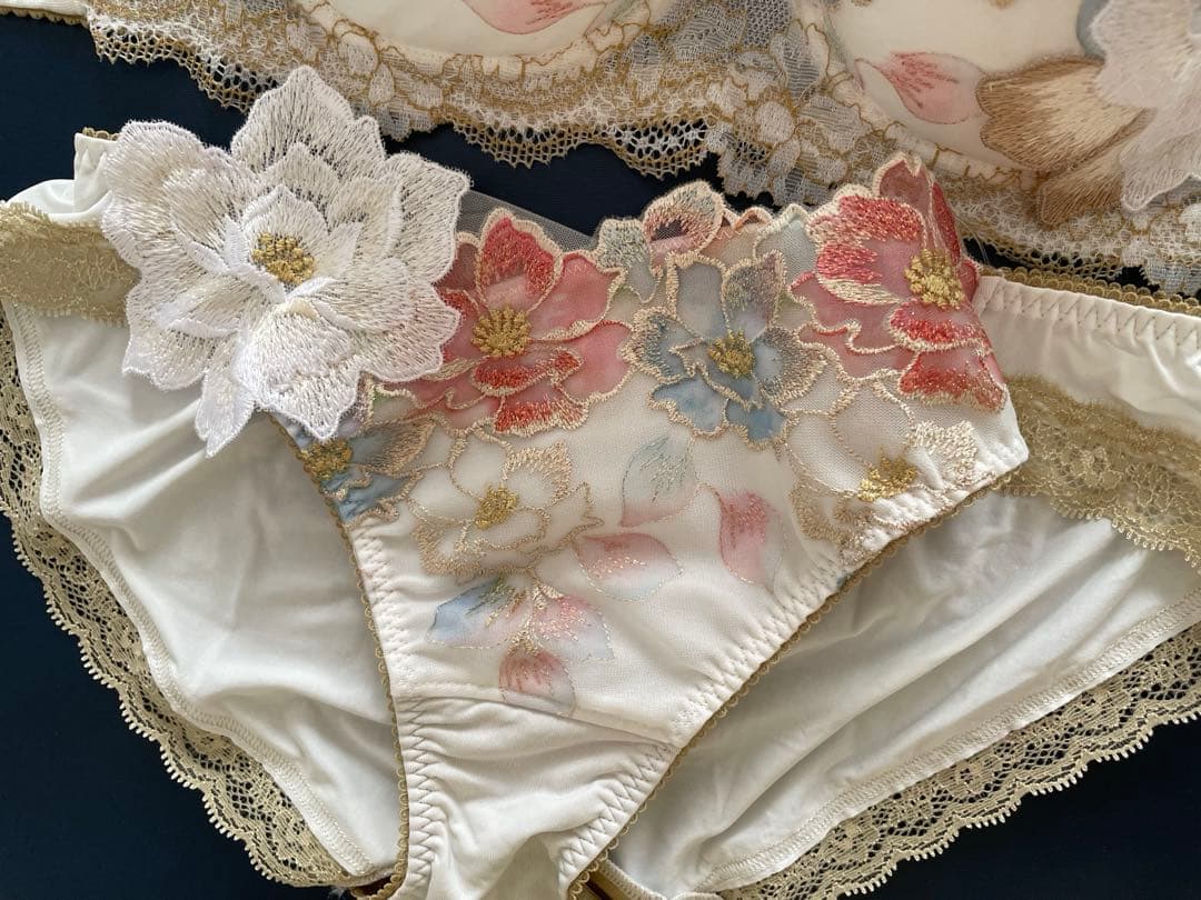 サルート E75/L 03G IV 日本の花嫁 婚礼衣装