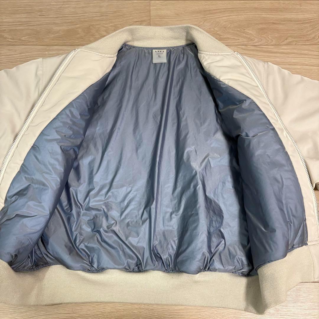 美品✨Lyft リフト　MA-1 ジャケット　スタジャン　アイボリー
