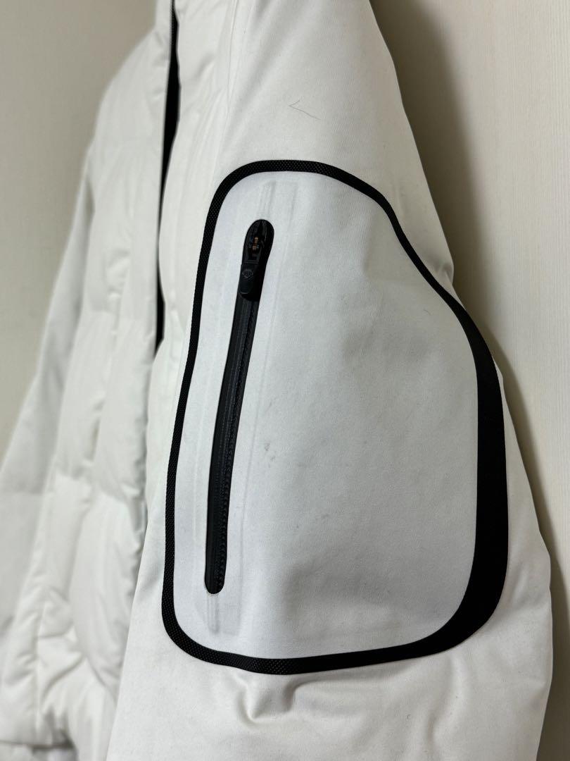 限定品　水沢ダウン　人気の白