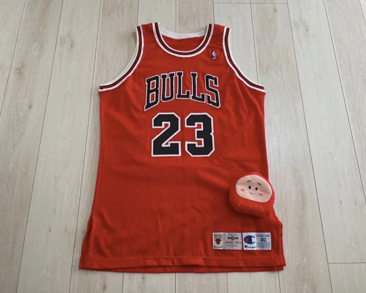 マイケル・ジョーダン サイン入りJORDAN シカゴブルズ ゲームシャツ