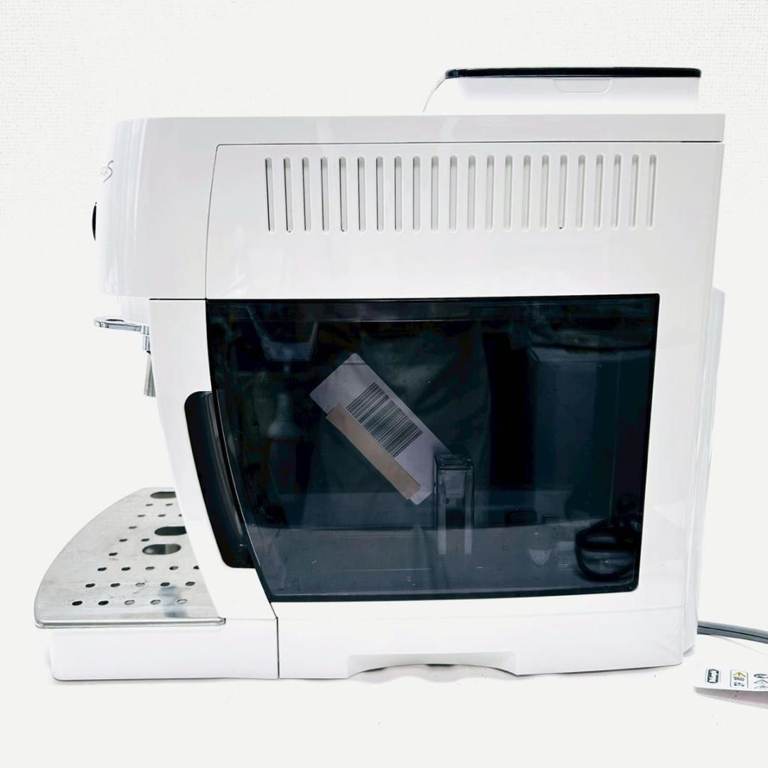 動作保証付 デロンギ　マグニフィカS ECAM22112W 全自動コーヒーマシン