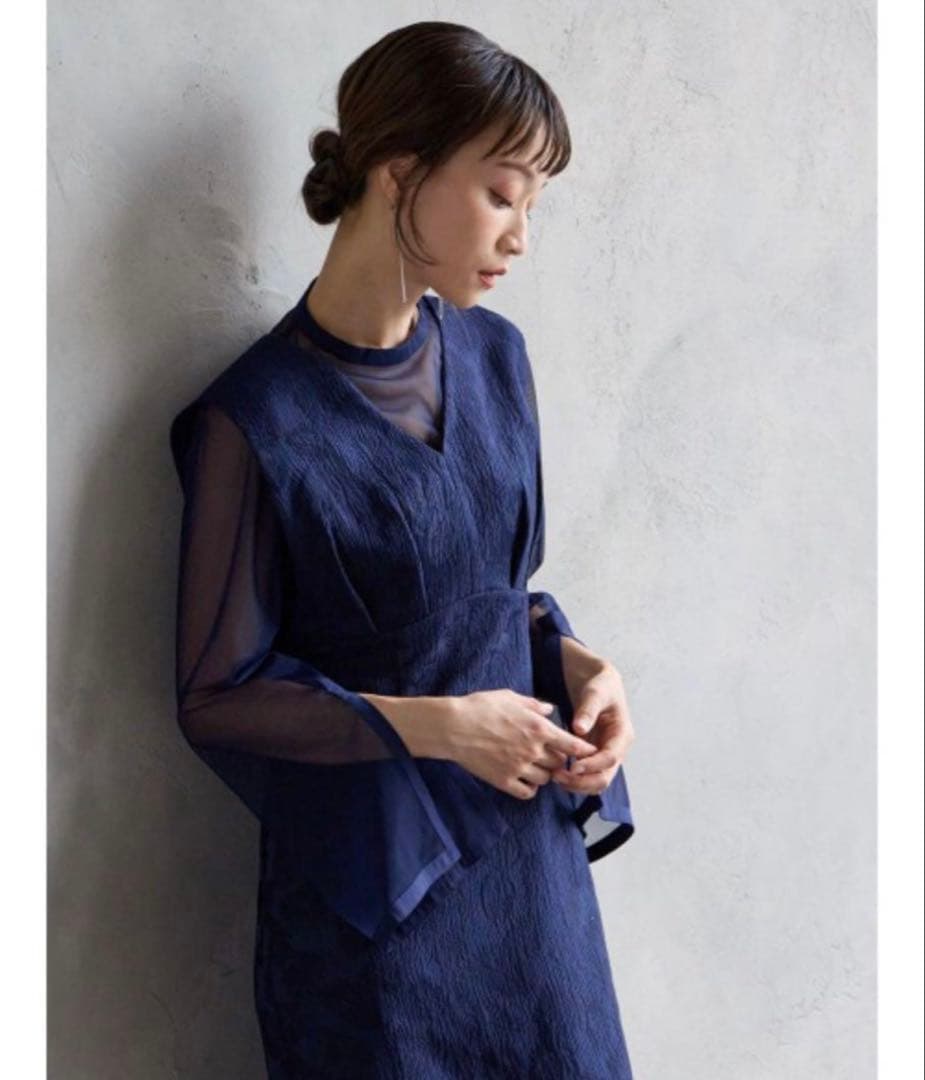 AIMER チュールブラウス付Vネックジャカードタイトパーティードレス Sサイズ