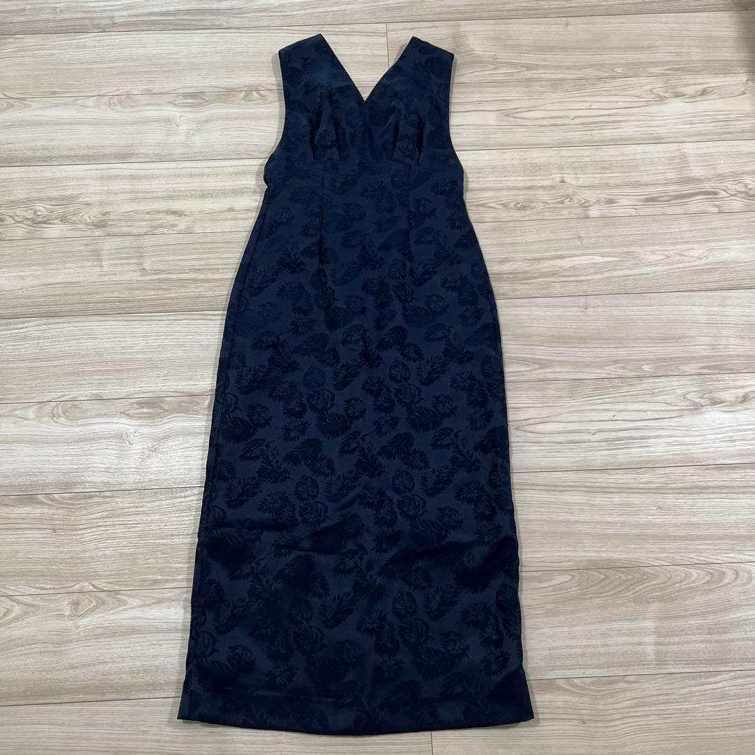 AIMER チュールブラウス付Vネックジャカードタイトパーティードレス Sサイズ