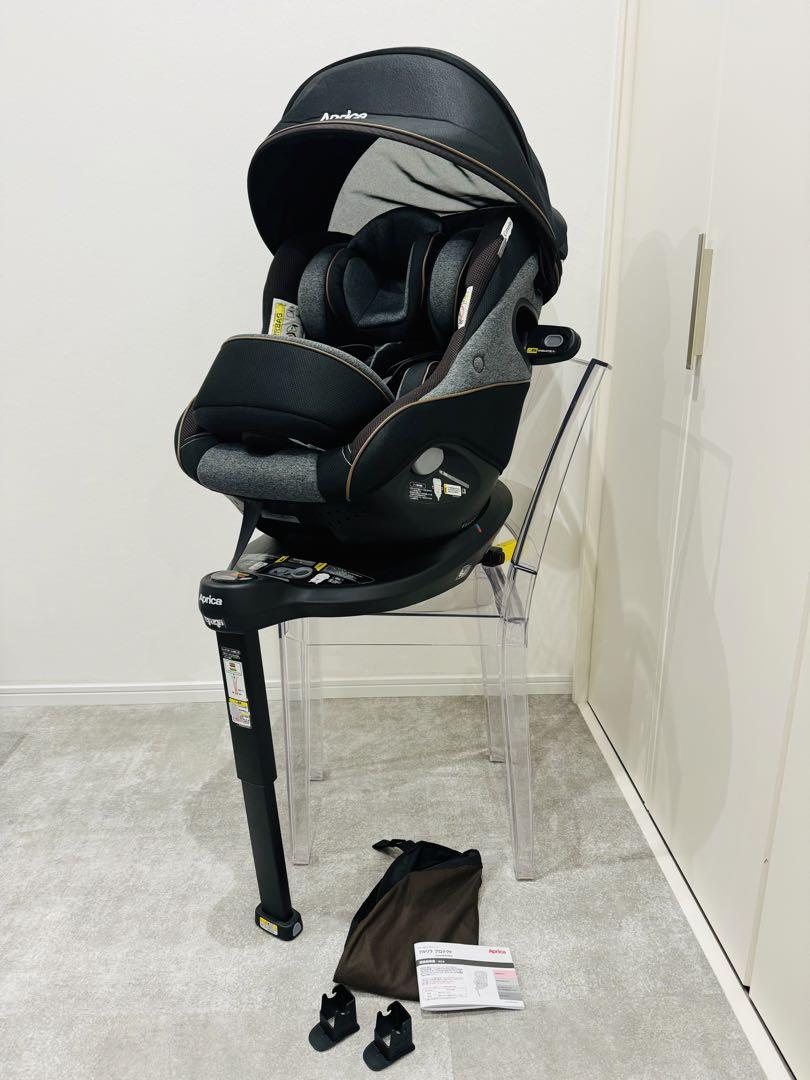 【美品】アップリカ チャイルドシート クルリラプロテクト ブラック