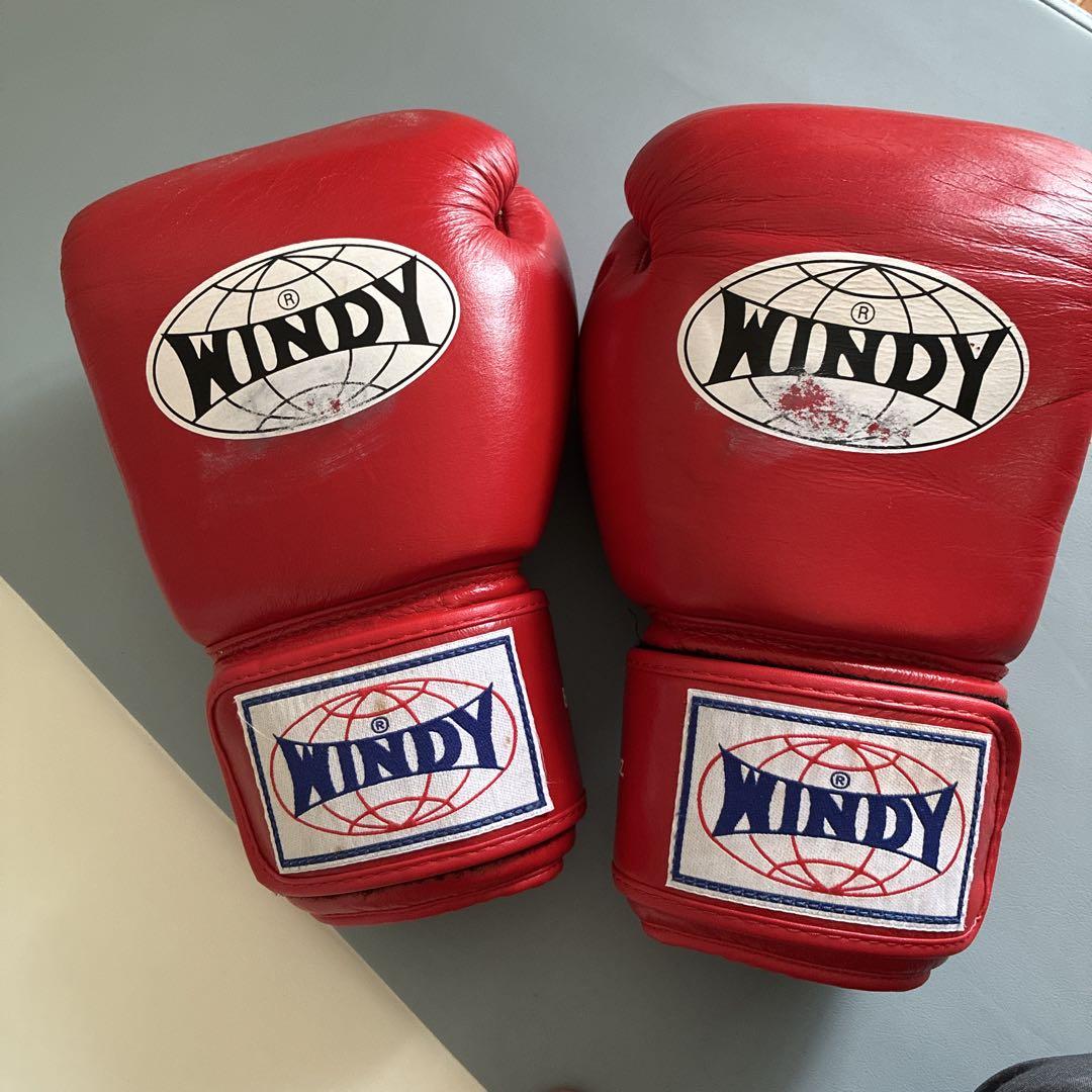 ＷＩＮＤＹ 16オンスグローブ　赤 WINDY ウィンディ キック ボクシンググローブ 赤 redの個人輸入