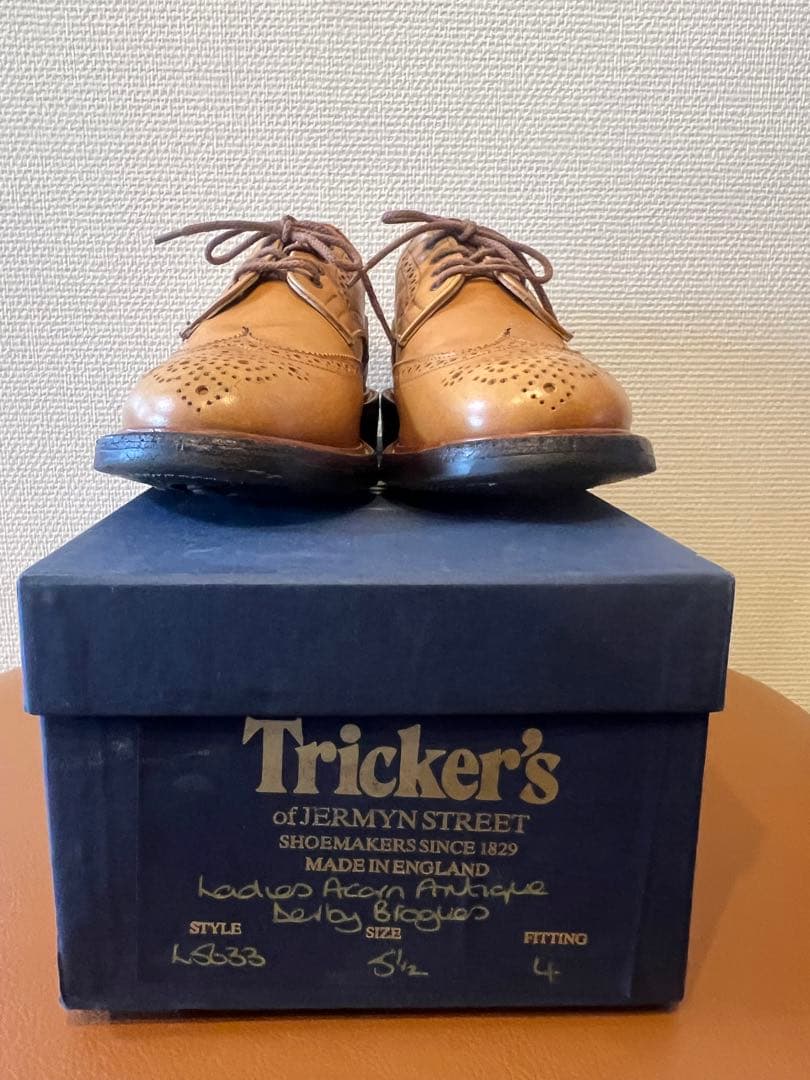 トリッカーズ バートン エイコンアンティーク 24.0 トリッカーズ バートン エイコンアンティーク 24.0