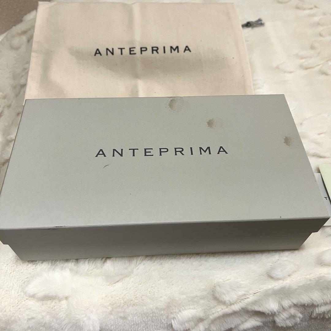 【サキリーナ 様ご予約品】ANTEPRIMA ゴールド　ラウンドファスナー
