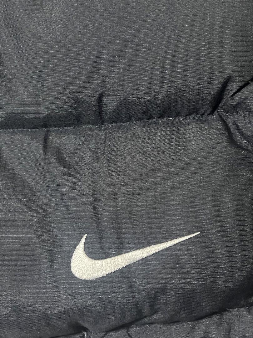 Nike ACG ブラック ダウンベスト