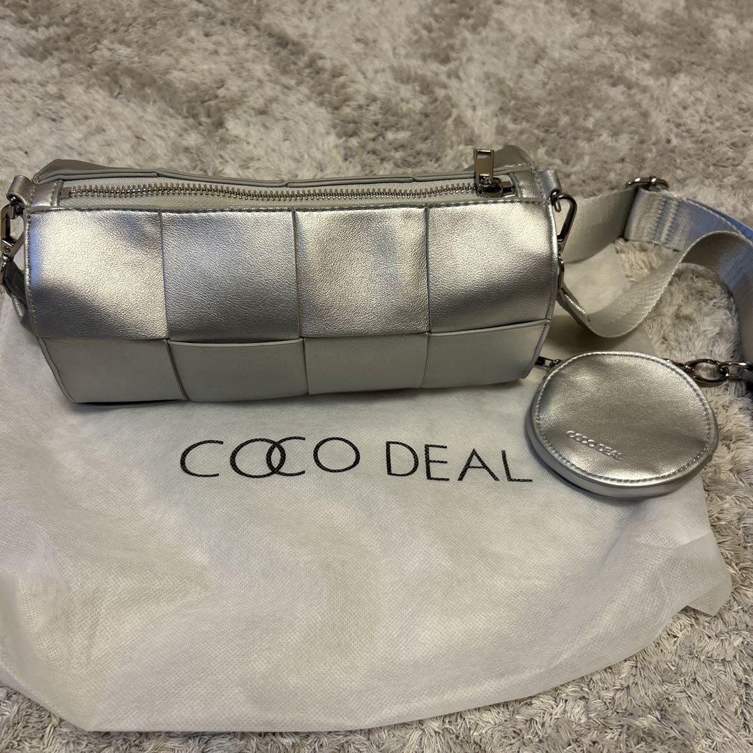 COCO DEAL イントレチャート　ショルダーバッグ