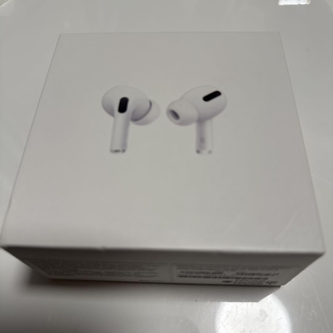 ジャンク】AirPods Pro 第一世代 充電ケースのみ 箱付き カバー