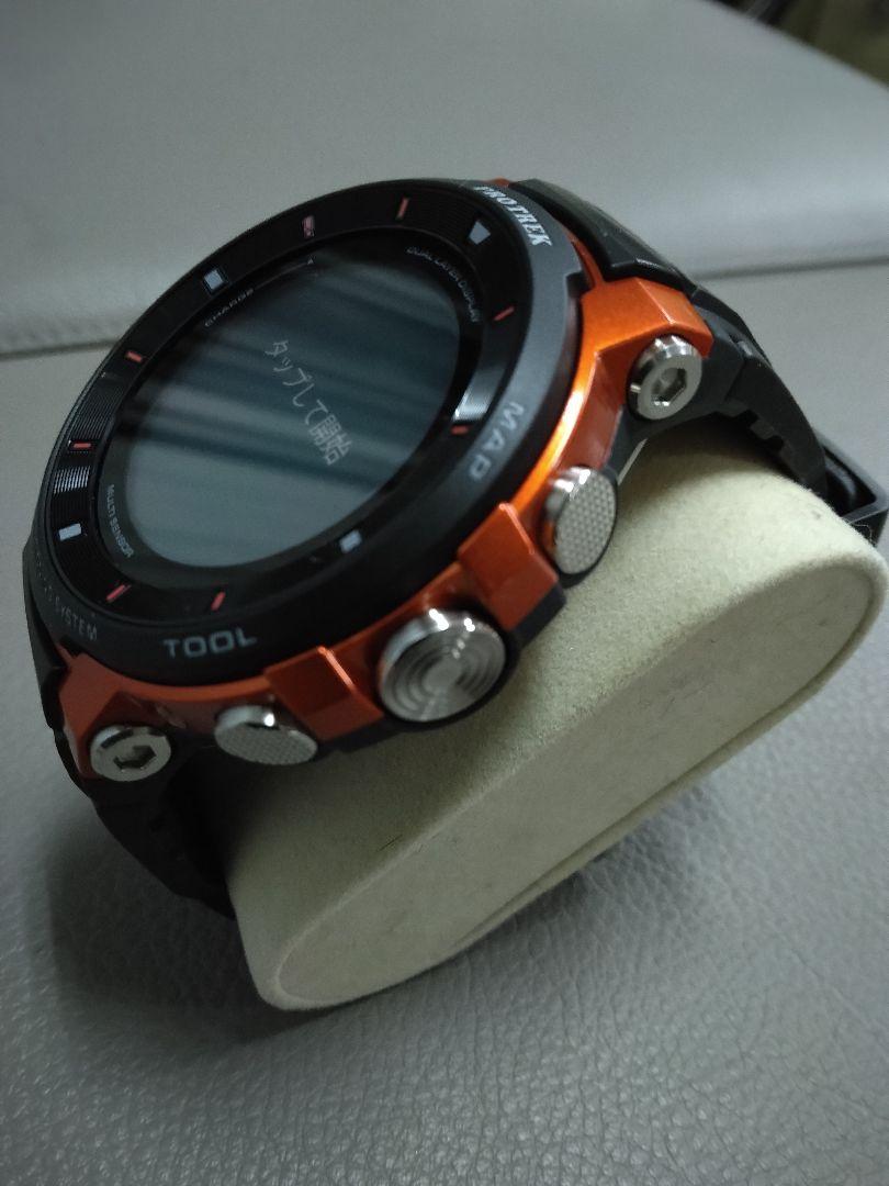 【新品同様】CASIO 腕時計 プロトレックスマート WSD-F30 オレンジ