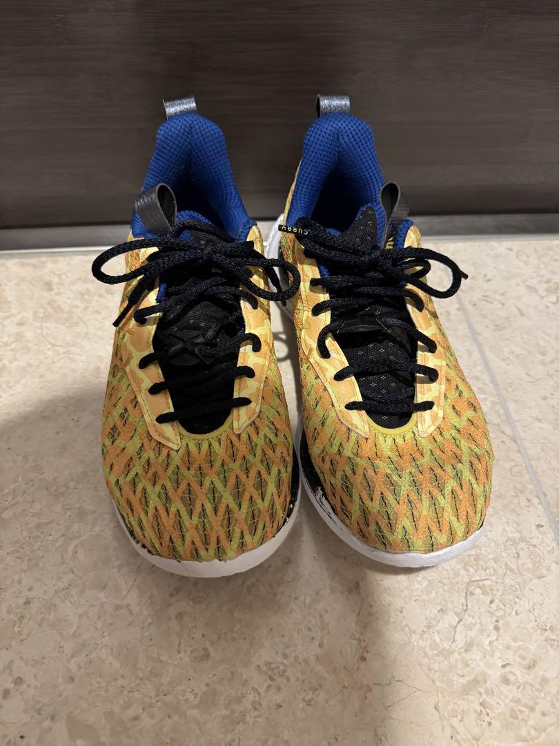 アンダーアーマー curry10 カリー バッシュ イエロー 希少 27.5 アンダーアーマー curry10 カリー バッシュ イエロー 27.5