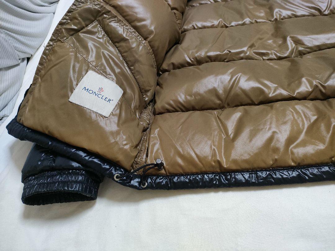 美品古着　MONCLER　K2　モンクレール　ケーツー　ダウンジャケット　999