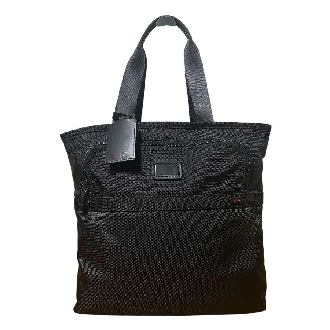 未使用級　トゥミ　TUMI トートバッグ　ビジネス　ブラック黒　A4可　通勤通学 未使用級 トゥミ TUMI トートバッグ ビジネス ブラック黒 A4可