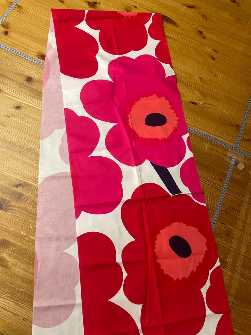 マリメッコ 生地 UNIKKO レッド ② 大柄 約44×300cm