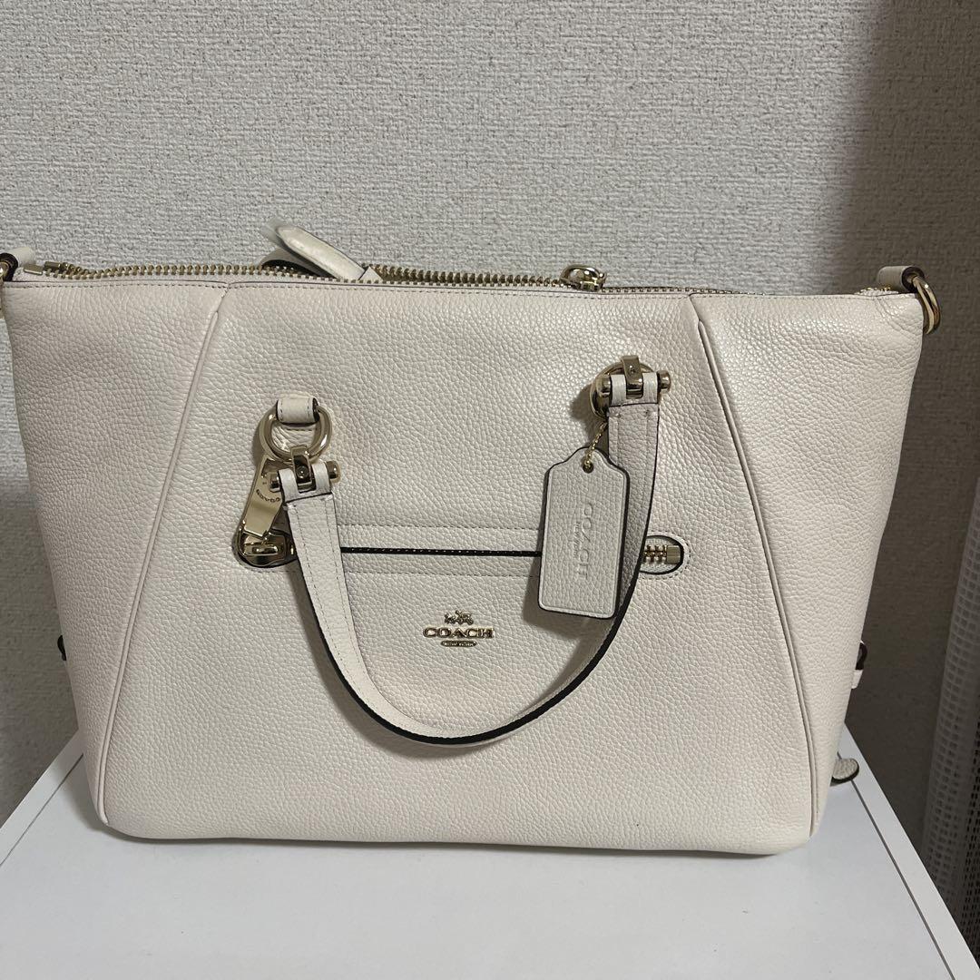 COACH ホワイトレザートートバッグ COACH ホワイトレザートートバッグ