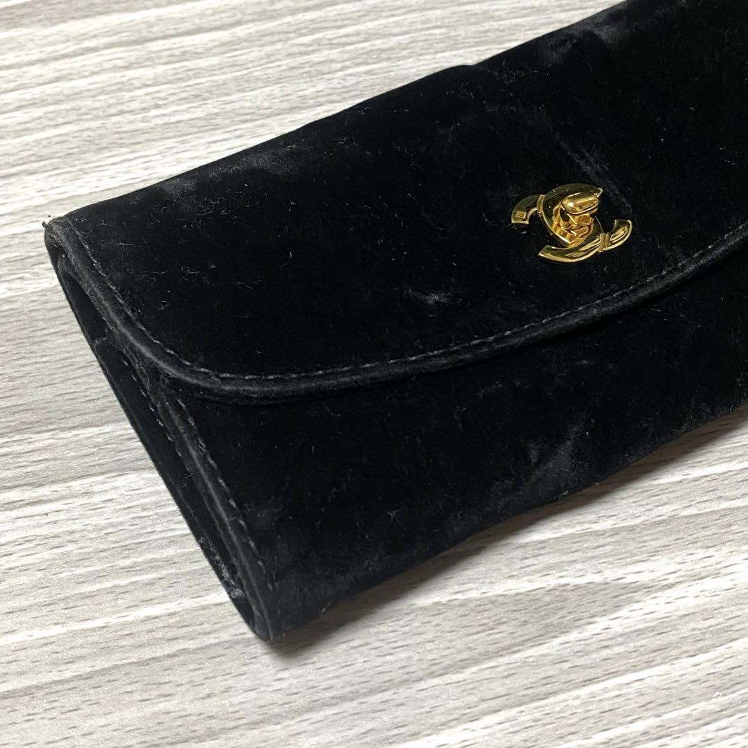 CHANEL シャネル ブラシケース ココマーク ターンロック 小物入れ 画像4