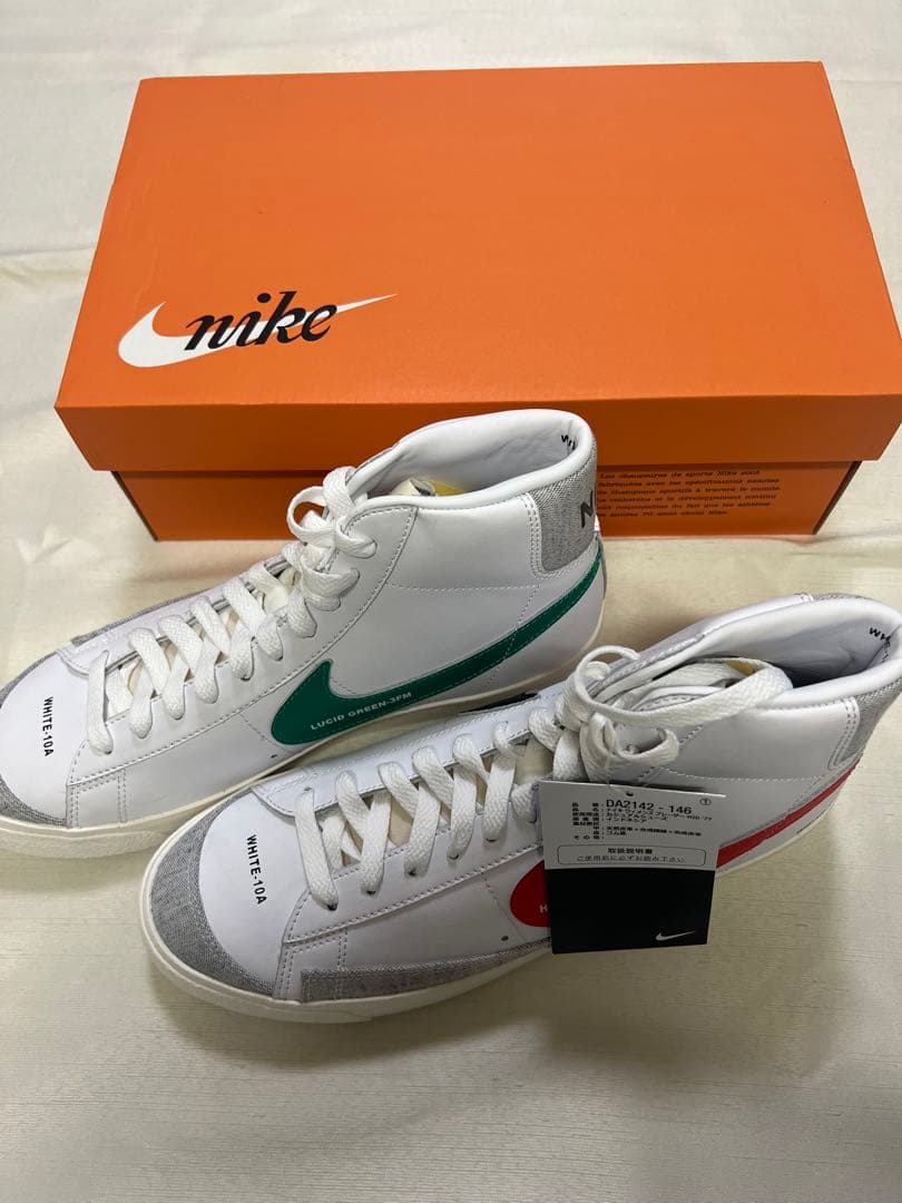 Nike Blazer Mid '77 Vintage ホワイト