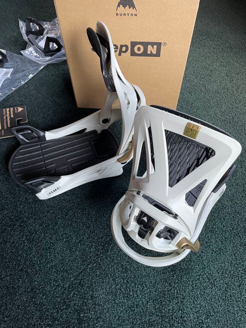 BURTON Step On Genesis Mサイズ