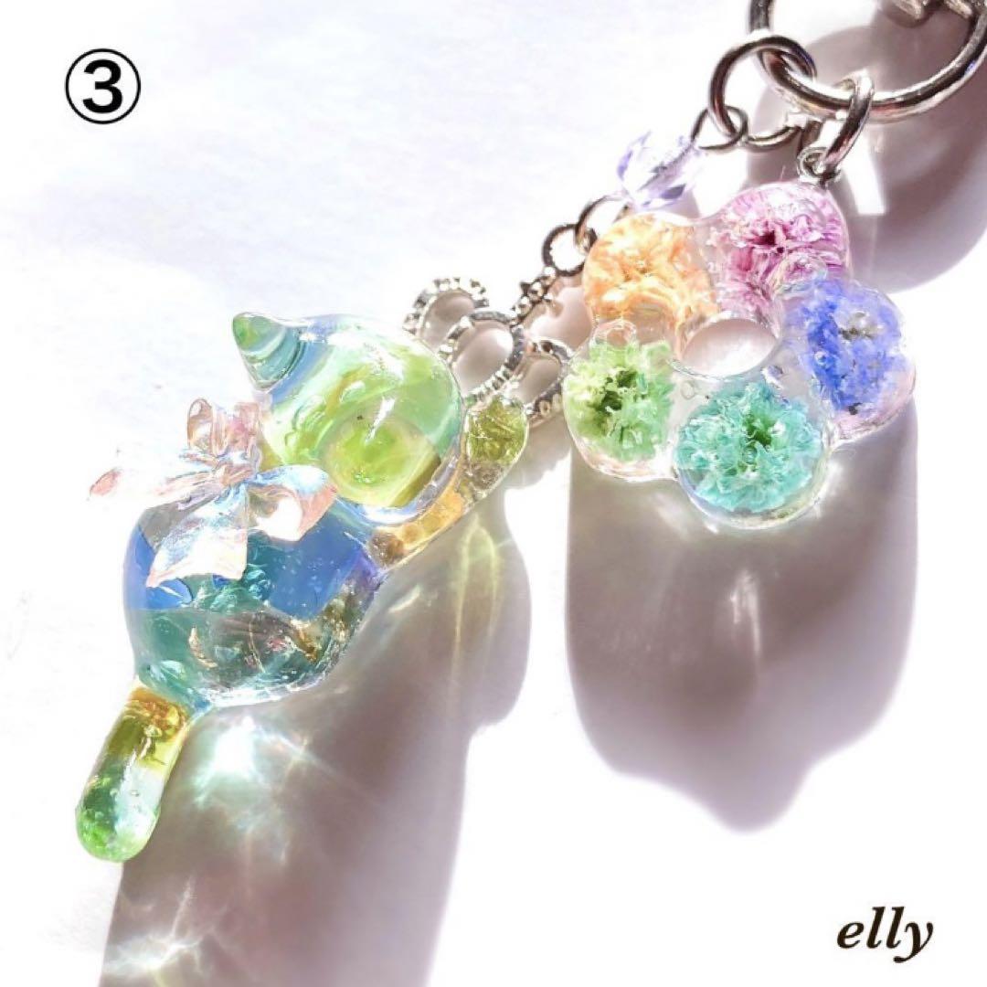 【fairy 様】321.天然石　ファー　じゃれ猫　レジン　バッグチャーム