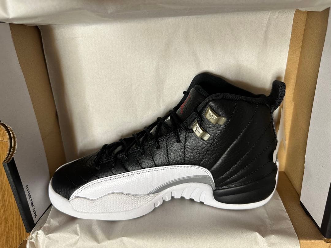 (値下げ)AIR JORDAN 12 RETRO(GS) 24.5cm (値下げ)AIR JORDAN 12 RETRO(GS) 24.5cm