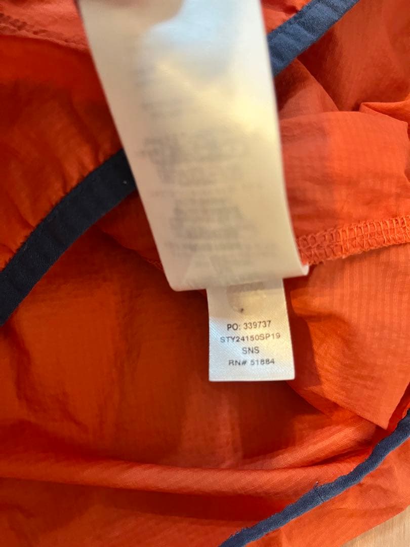 【当日または翌日発送】patagonia フーディニ　スナップt S